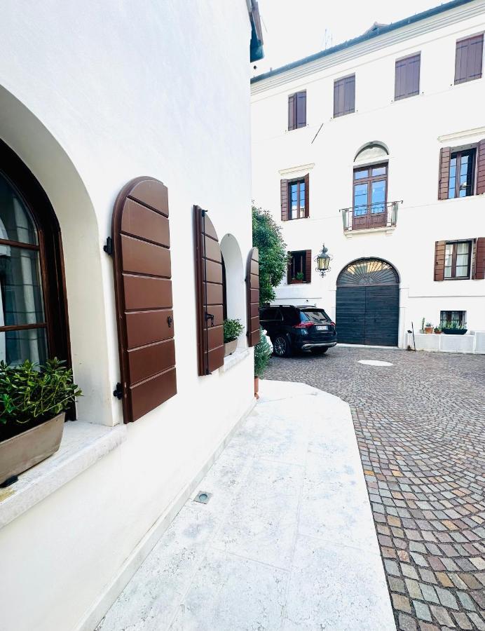 Ca' Degli Uberti Dimora Storica Apartment Treviso Bagian luar foto
